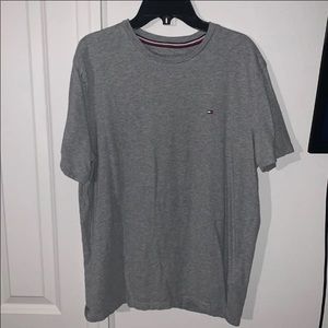 Tommy Hilfiger tee shirt